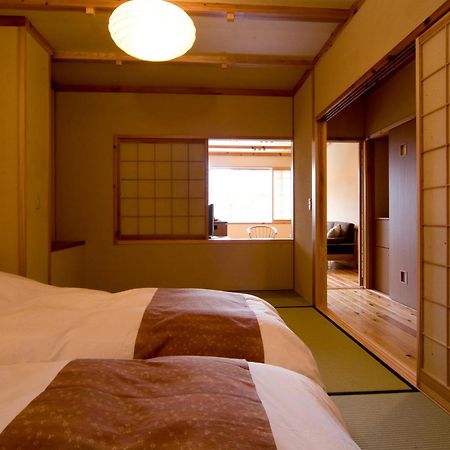 Miyama Ouan Kyoritsu Resort Takayama  Exteriör bild A room at the hotel
