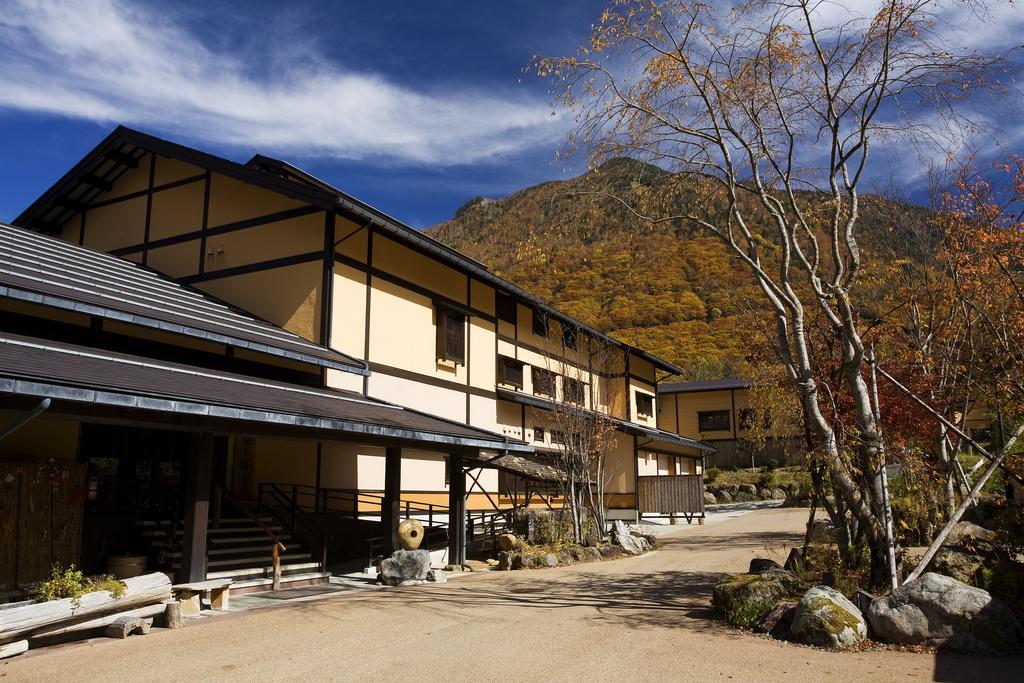 Miyama Ouan Kyoritsu Resort Takayama  Exteriör bild Okage-ryokan