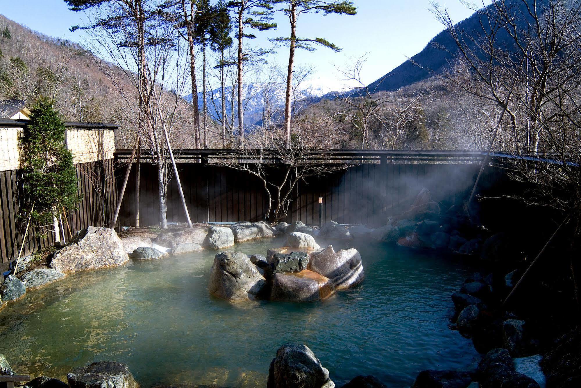 Miyama Ouan Kyoritsu Resort Takayama  Exteriör bild Yunoyu